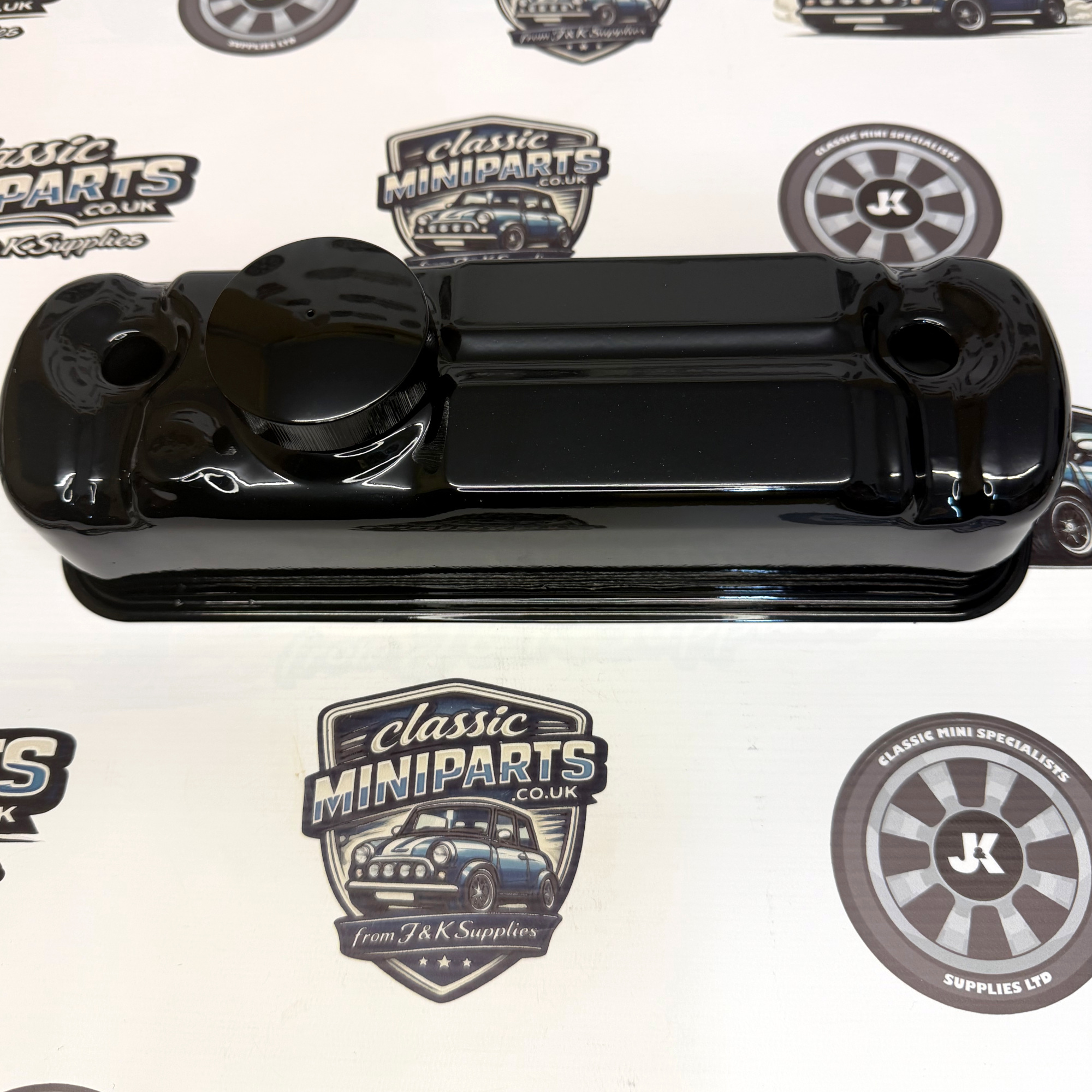 O.E STYLE BLACK ROCKER COVER