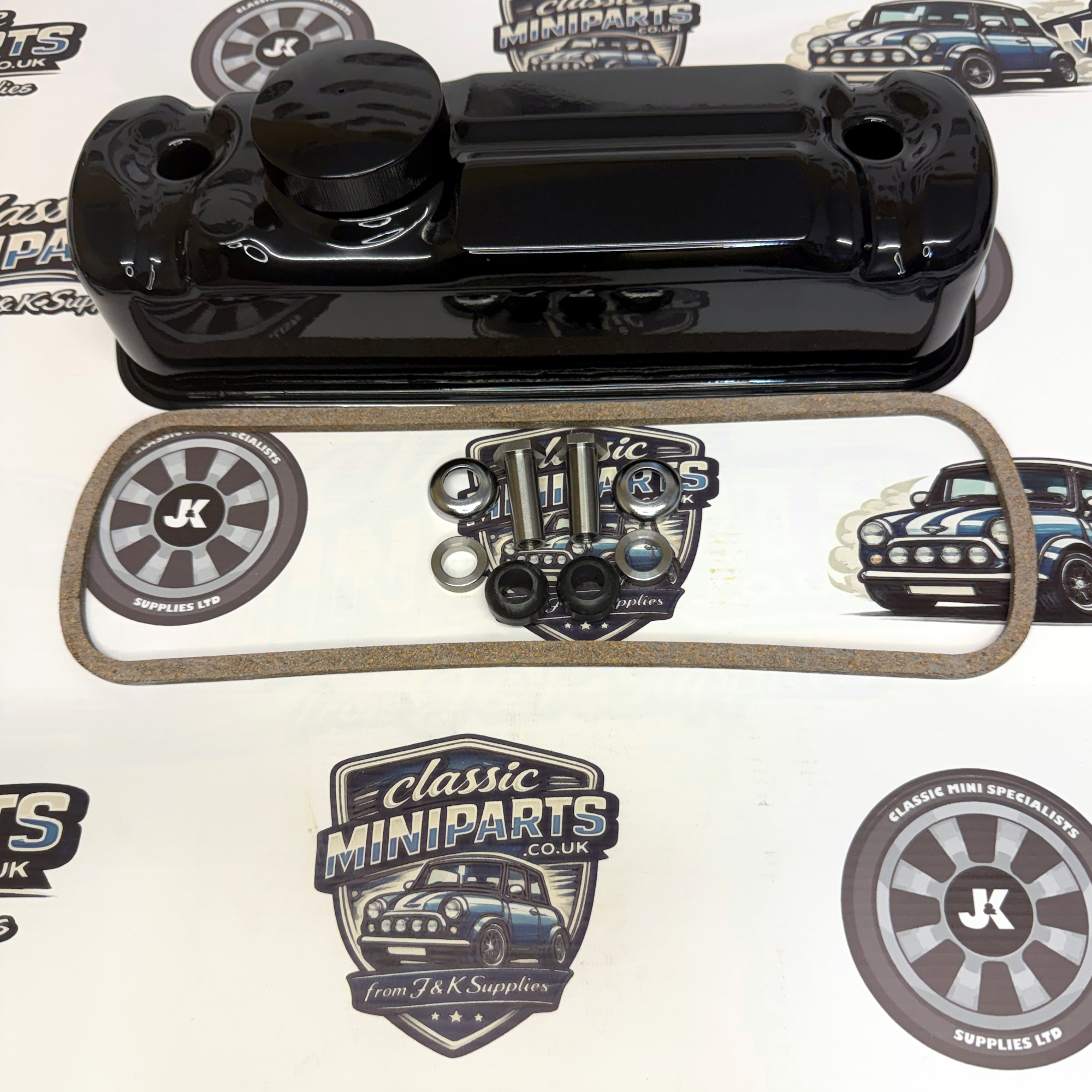 O.E STYLE BLACK ROCKER COVER